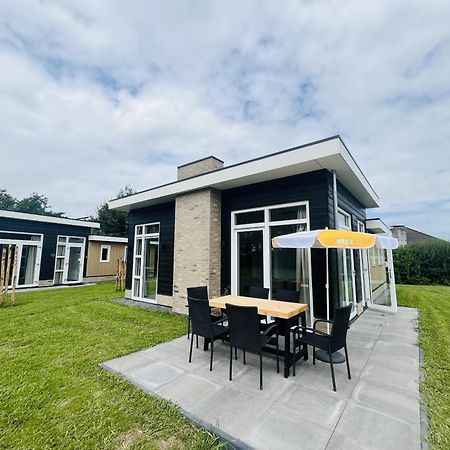 Bungalowpark De Horn - Floresta 215 Dirkshorn ภายนอก รูปภาพ