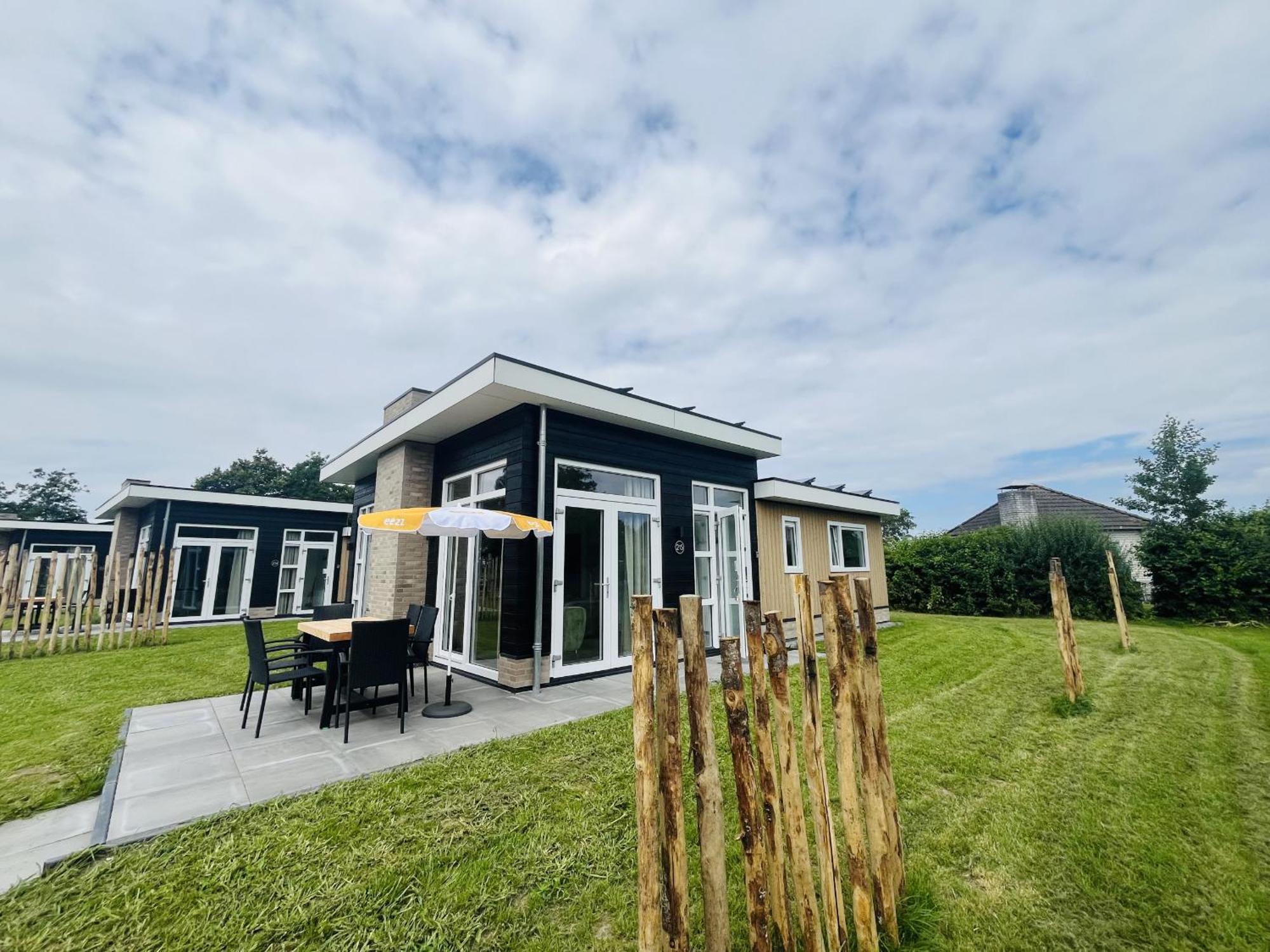 Bungalowpark De Horn - Floresta 215 Dirkshorn ภายนอก รูปภาพ