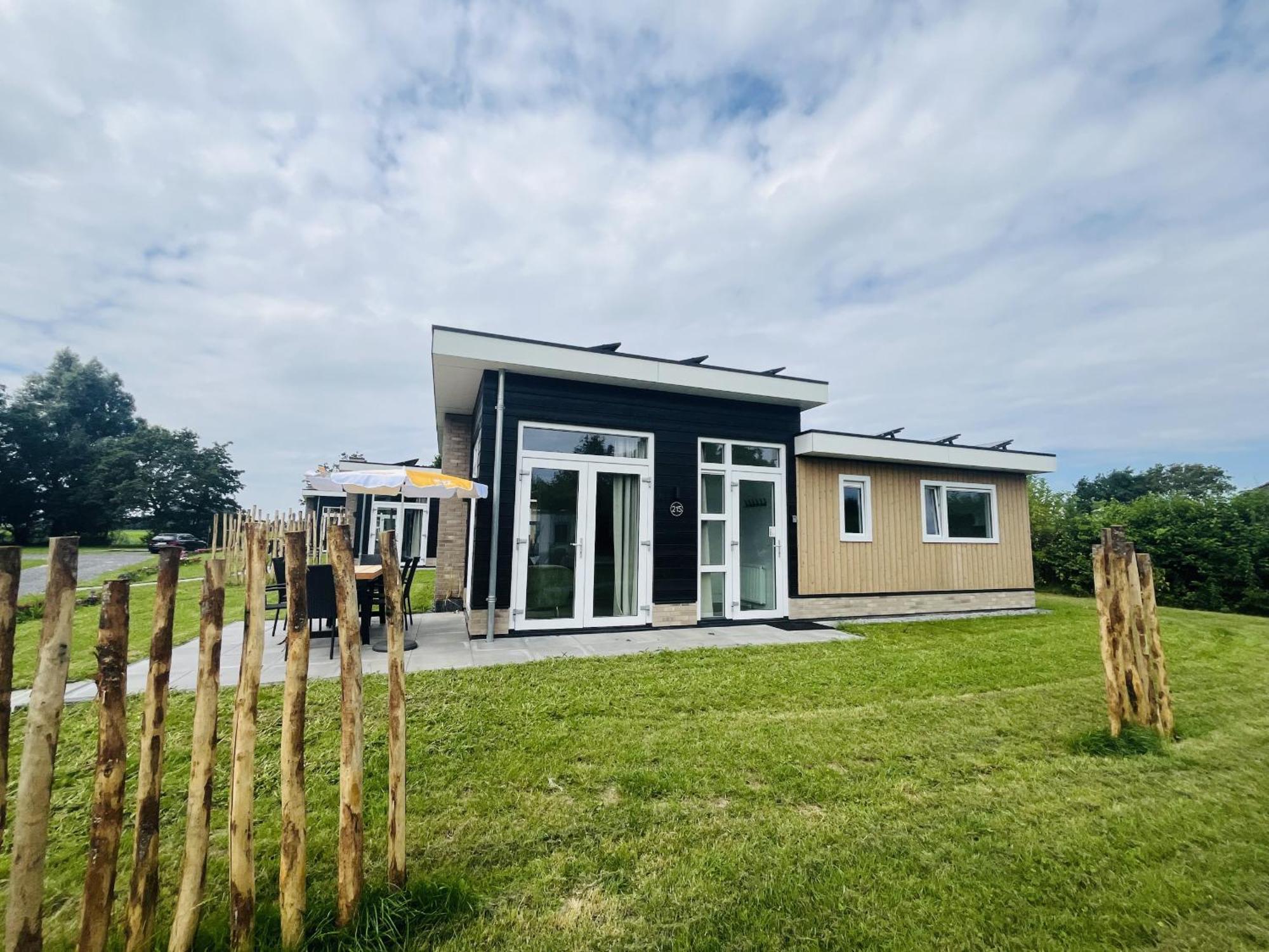 Bungalowpark De Horn - Floresta 215 Dirkshorn ภายนอก รูปภาพ